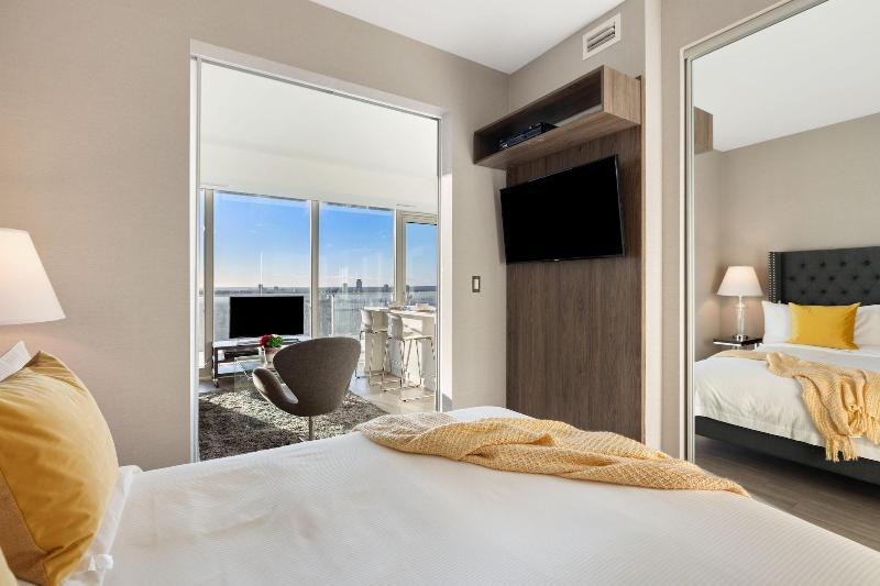Soho Residences Champagne Hotel Ottawa